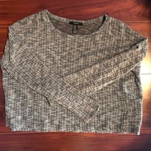 Grey/black mid rise sweater